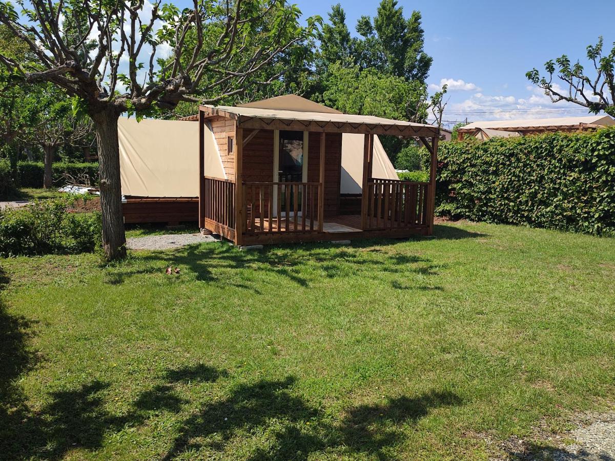 Camping Sites Et Paysages Les Pres Hauts Sisteron Ngoại thất bức ảnh