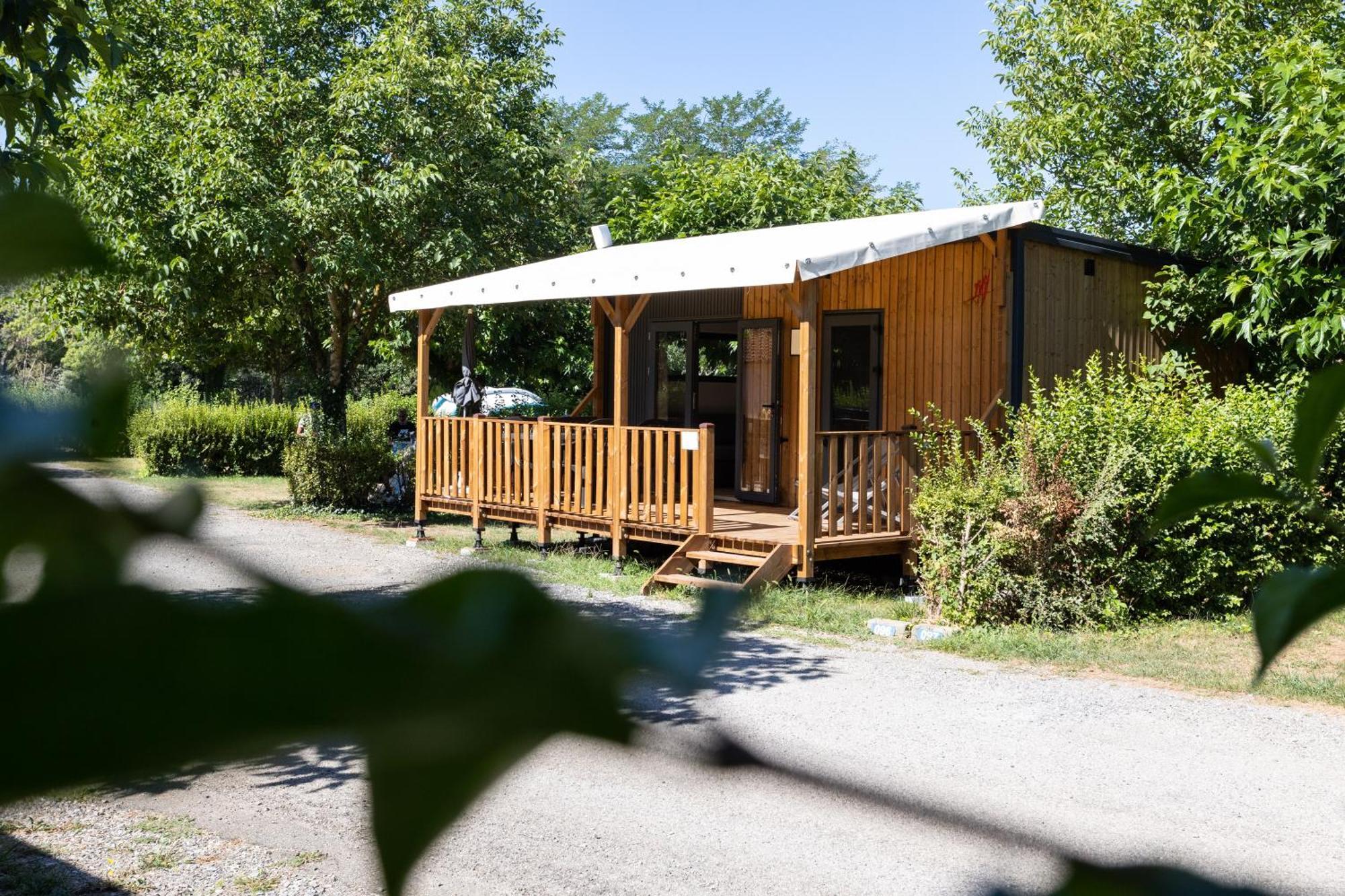 Camping Sites Et Paysages Les Pres Hauts Sisteron Ngoại thất bức ảnh